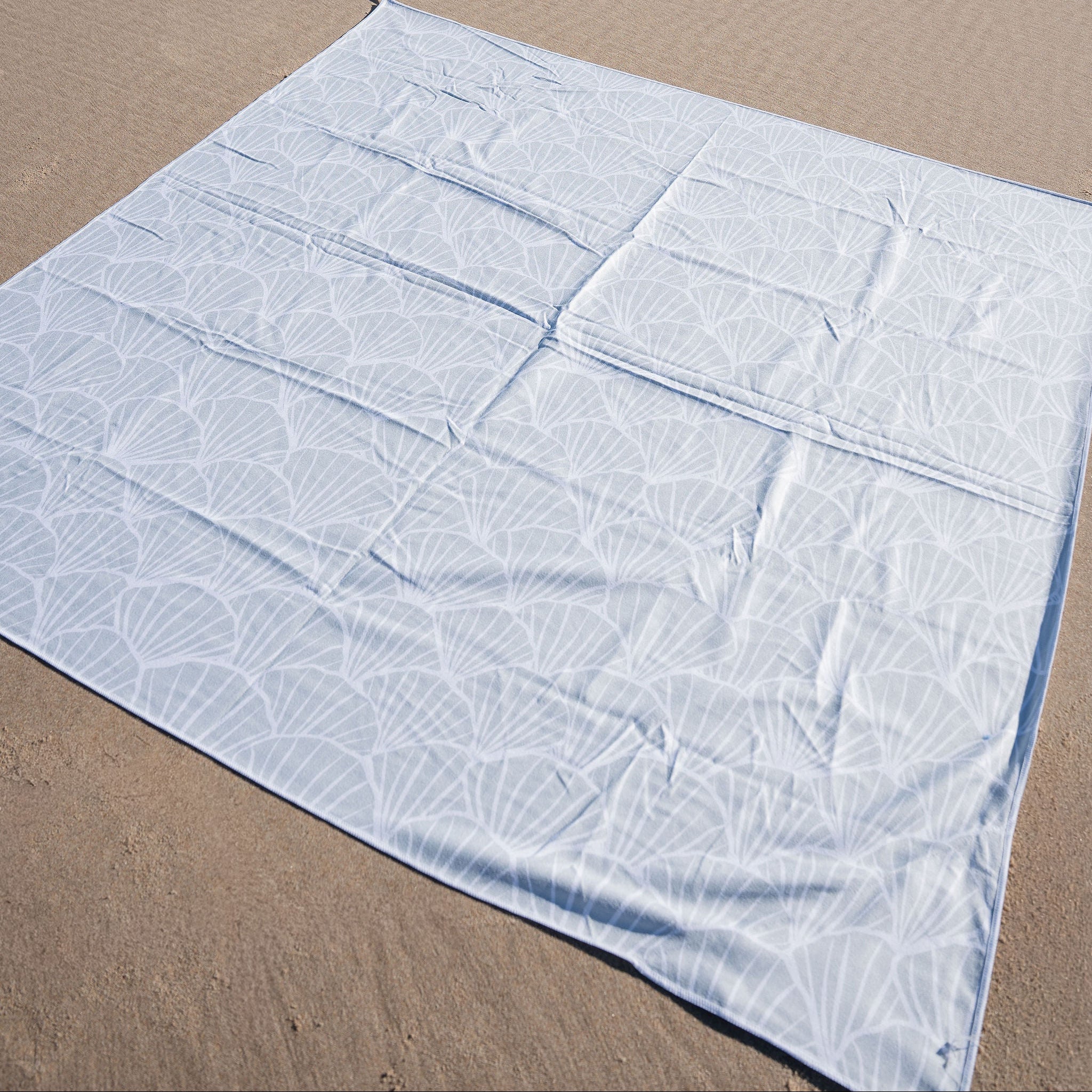 XL Seychelles Sand Free Beach Towel with Pocket