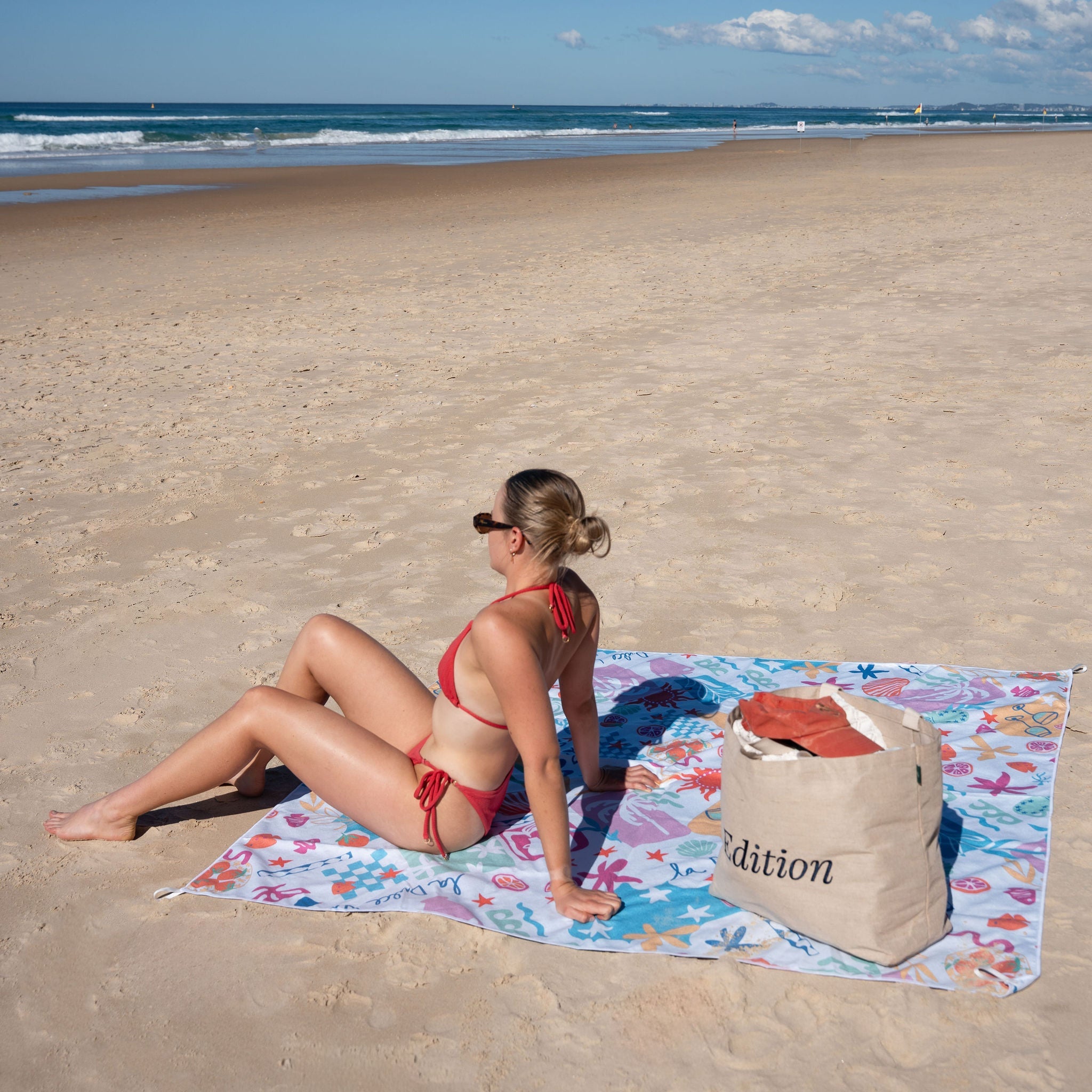 XL Amalfi Sand Free Beach Towel with Pocket