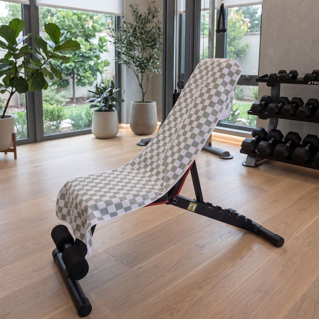 Gym Towel with Hood and Pocket - Green Check