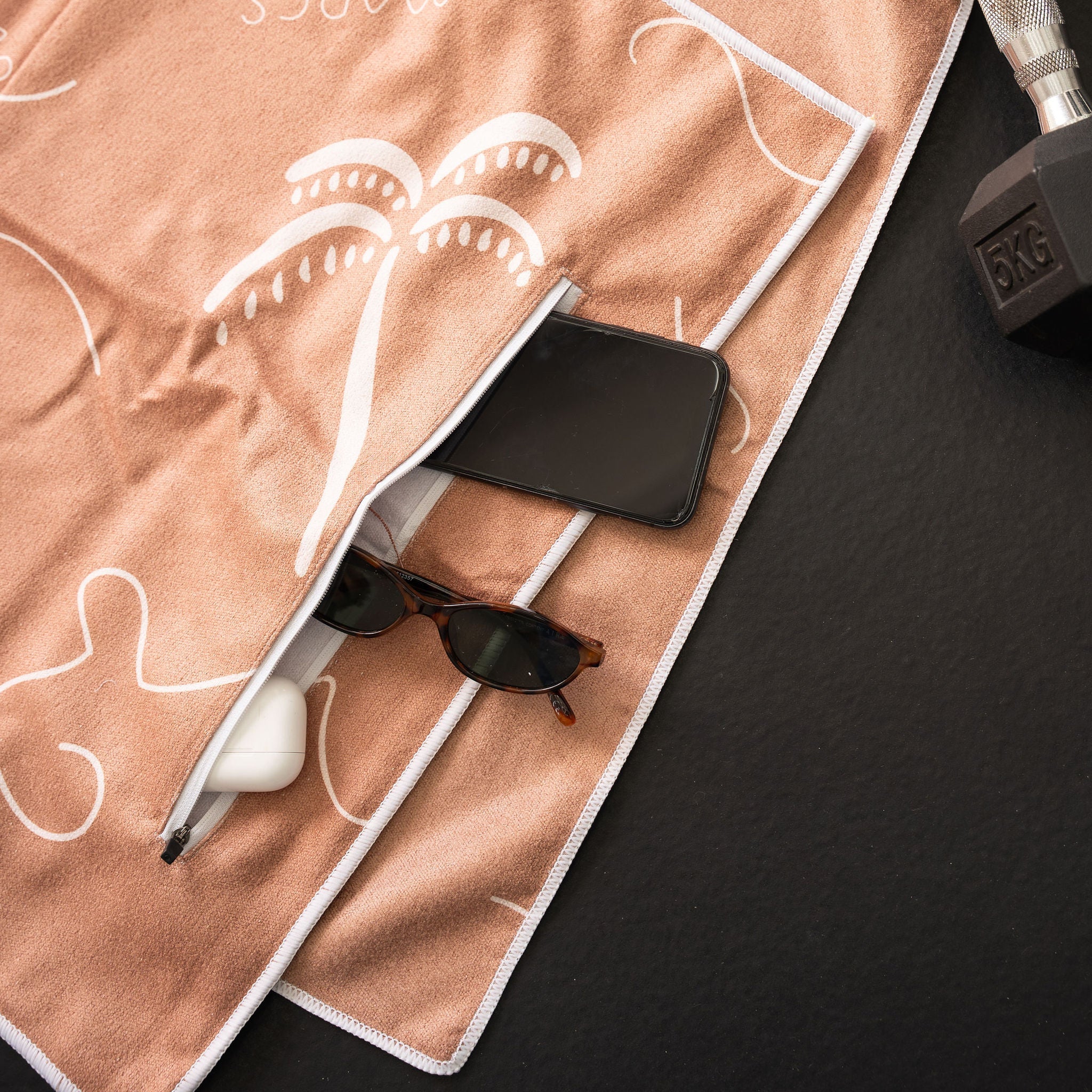 Gym Towel with Hood and Pocket - Phuket