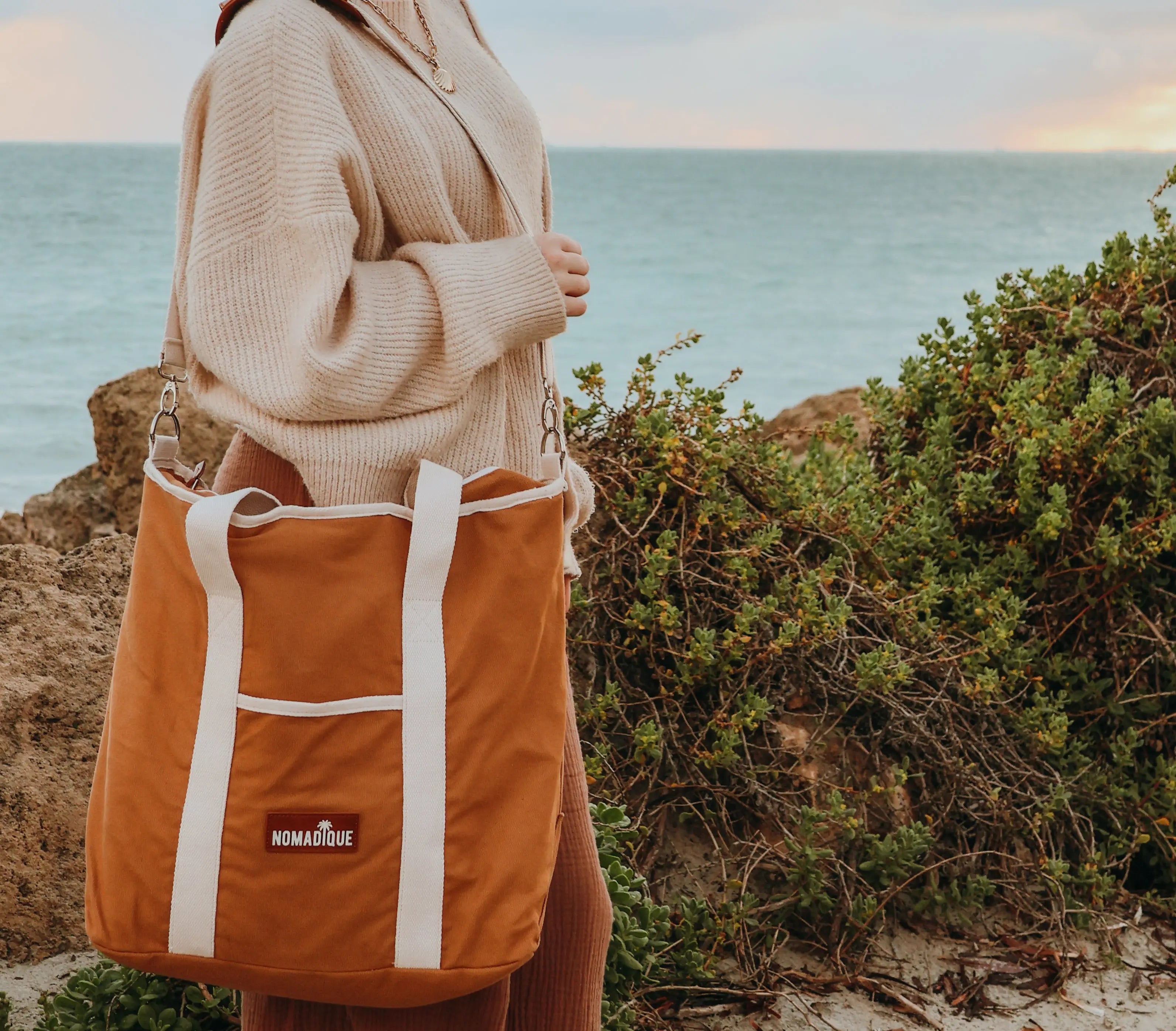 Large Cooler Tote Bag Brown - CLEARANCE Nomadique Co